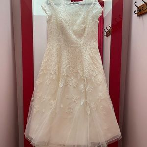 Oleg Cassini Never Worn Ivory Tea Length Wedding Gown sz 16W MAKE AN OFFER!!!!!!